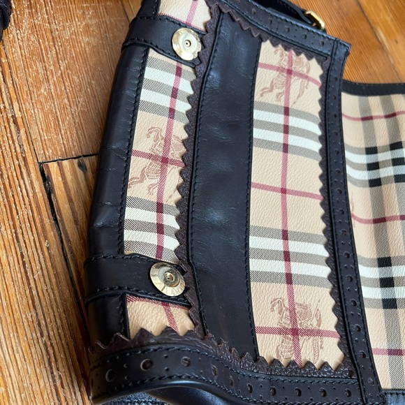 Burberry Doyle Brogues Bag Haymarket Coated Canvas with Leather Small - Picture 5 of 9